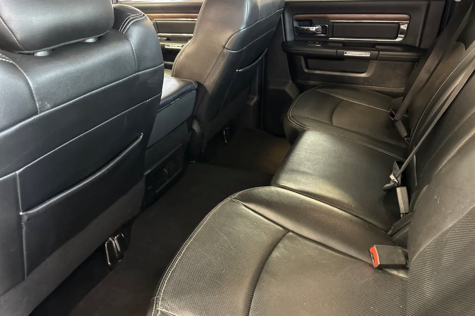 Used 2014 RAM 2500 Laramie w/ Protection Group AWD/4WD image 5