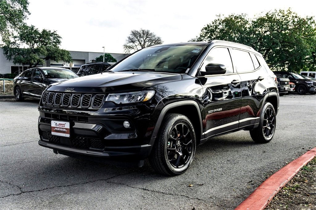 New 2025 Jeep Compass Latitude w/ Altitude Special Edition image 9