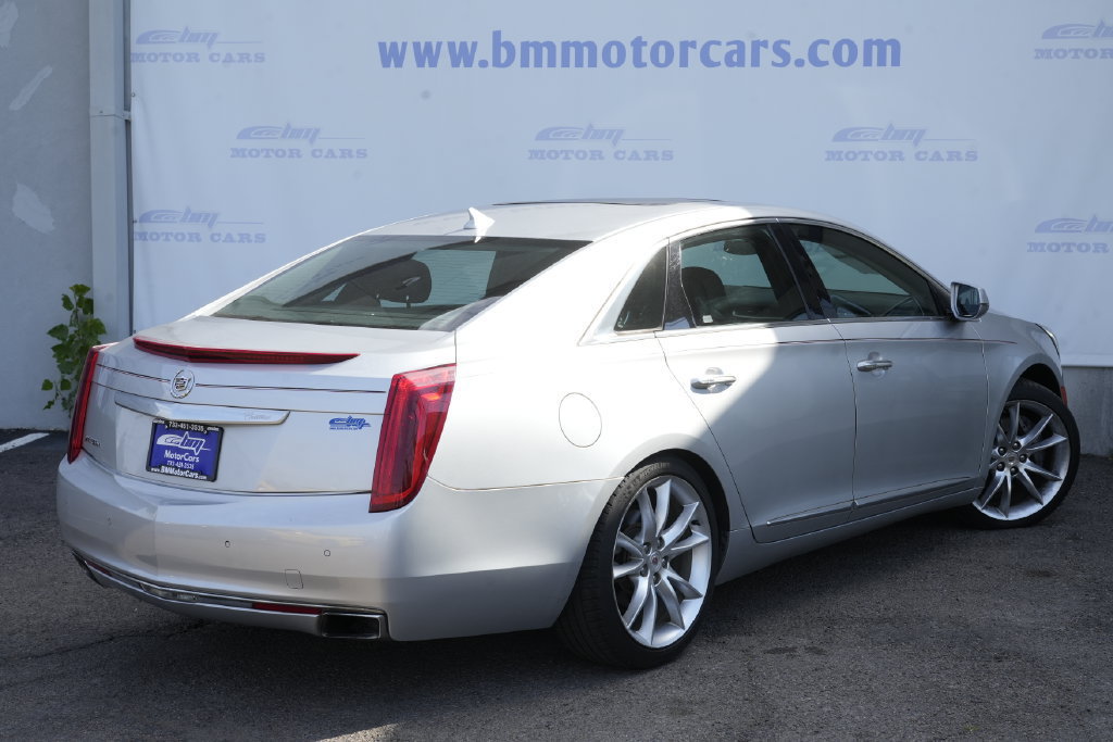Used 2014 Cadillac XTS Premium AWD/4WD image 3