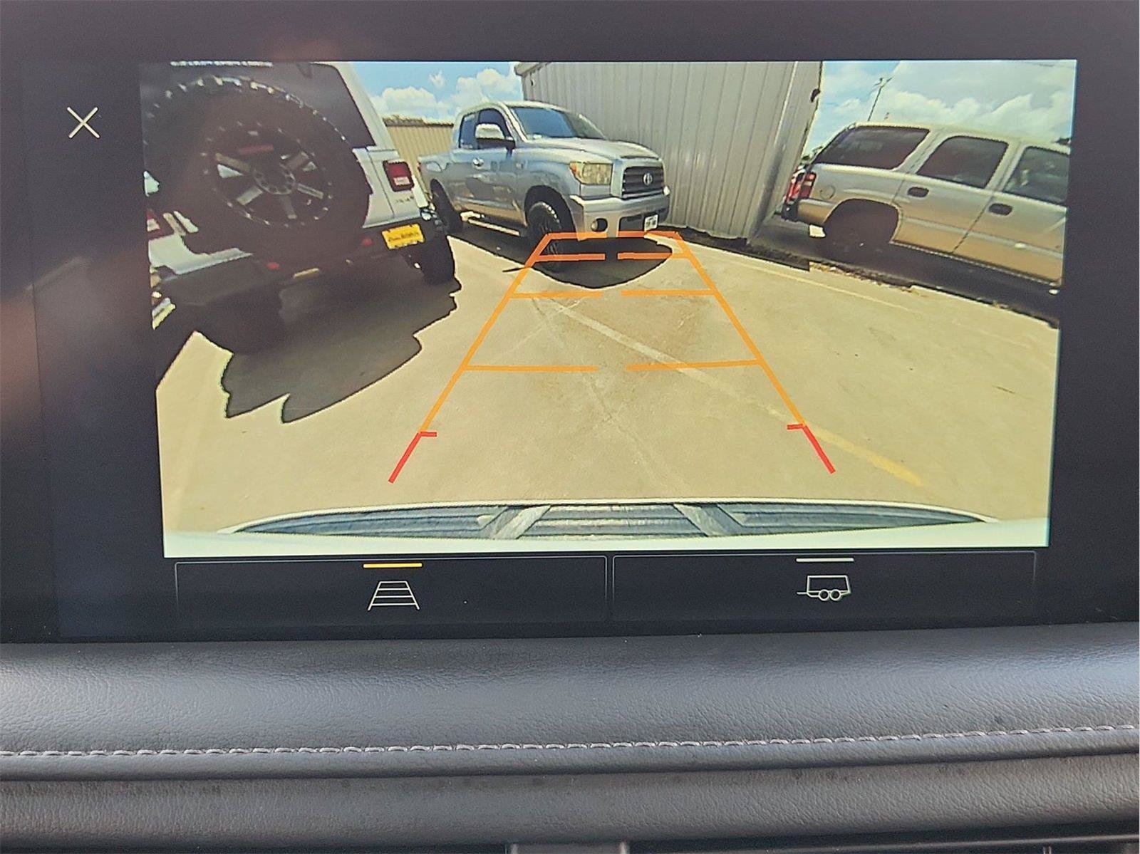 Certified 2022 Chevrolet Suburban Z71 AWD/4WD image 14