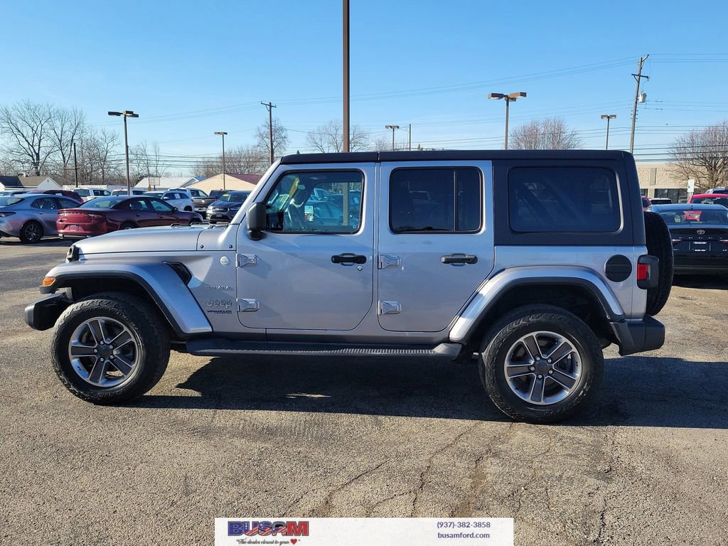 Used 2019 Jeep Wrangler Unlimited Sahara w/ Dual Top Group image 28