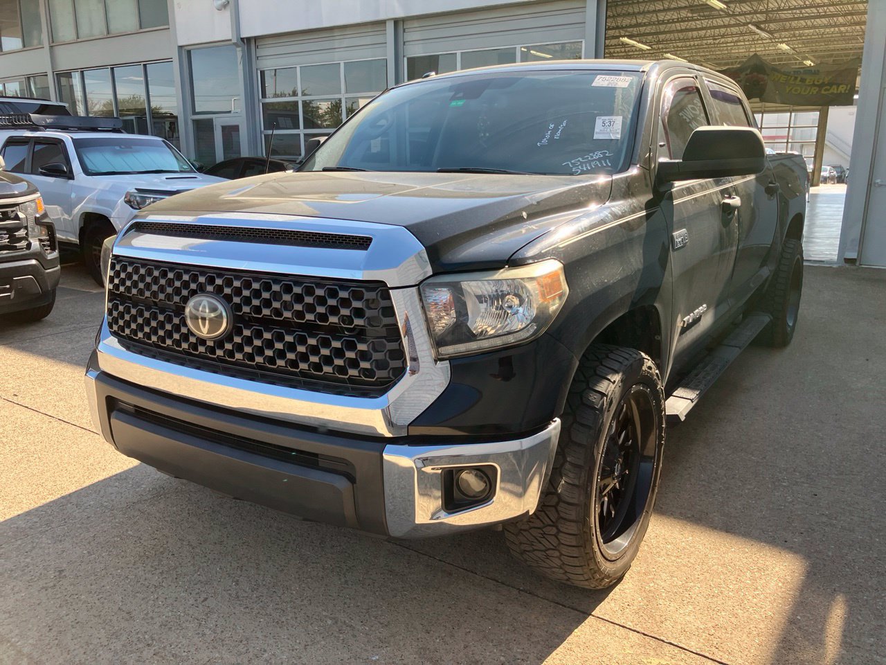 Used 2019 Toyota Tundra SR5 w/ SR5 Upgrade Package RWD image 5