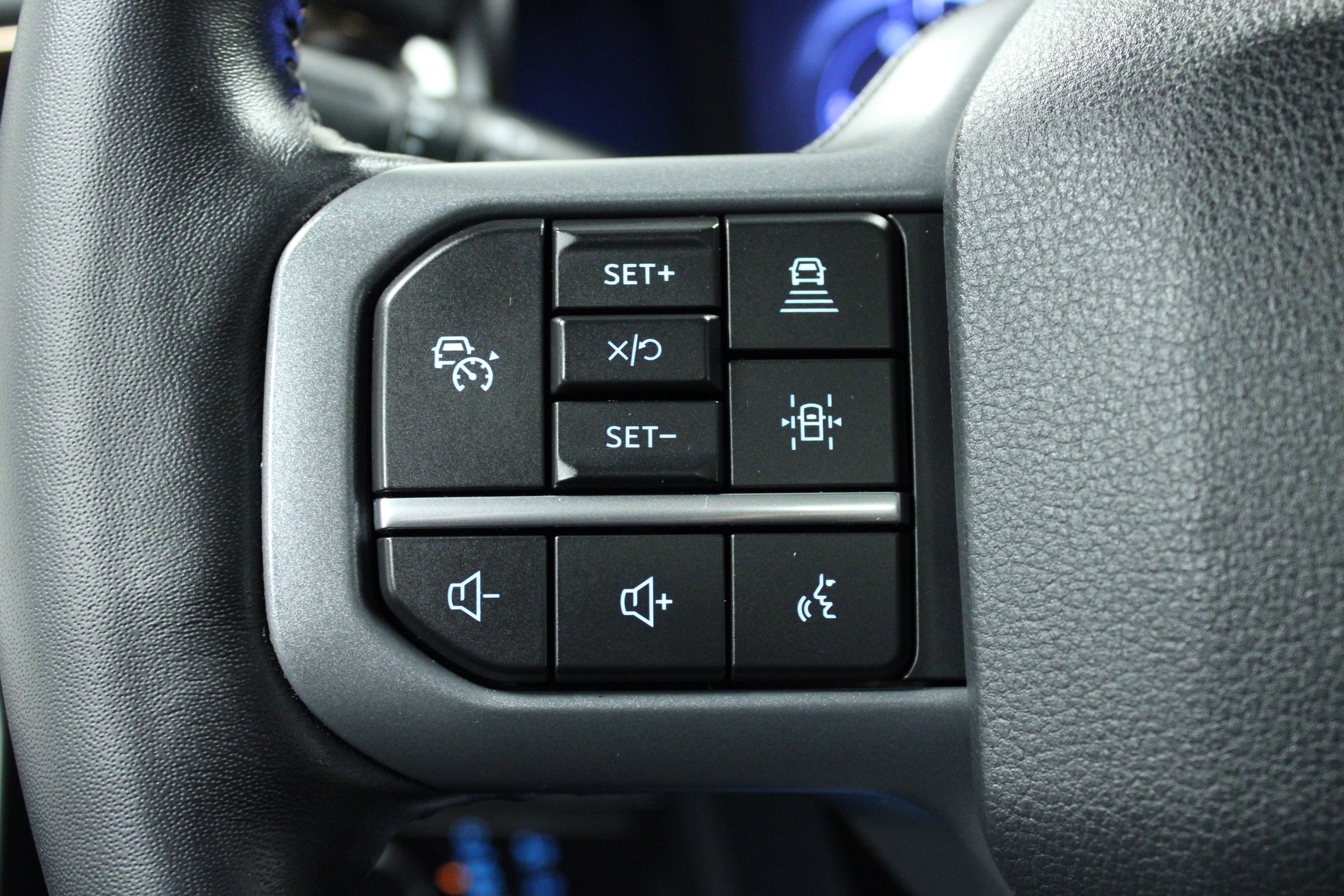 Used 2023 Ford F150 Lightning Lariat w/ Equipment Group 511A High image 21