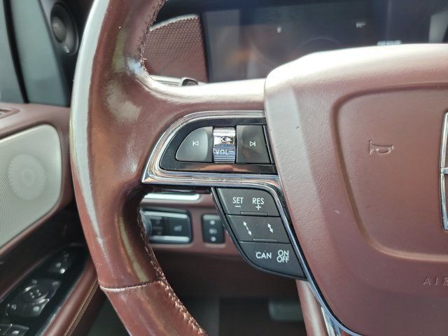 Used 2020 Lincoln Navigator Black Label w/ Cargo Convenience Package AWD/4WD image 27