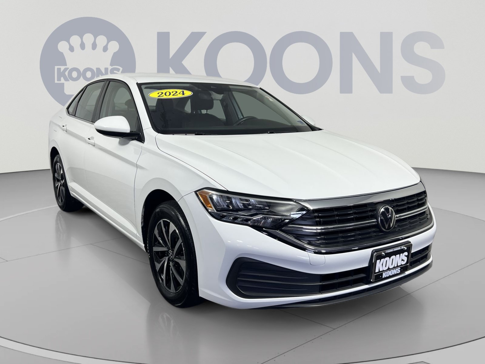 Used 2024 Volkswagen Jetta S FWD image 2