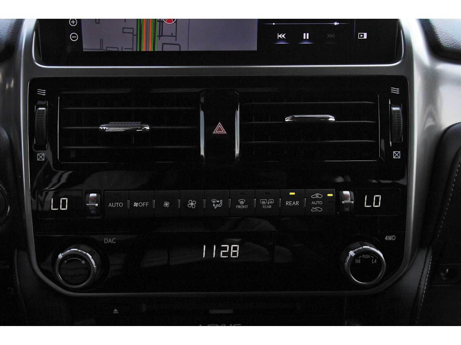 Used 2023 Lexus GX 460 Premium w/ Premium Package AWD/4WD image 25