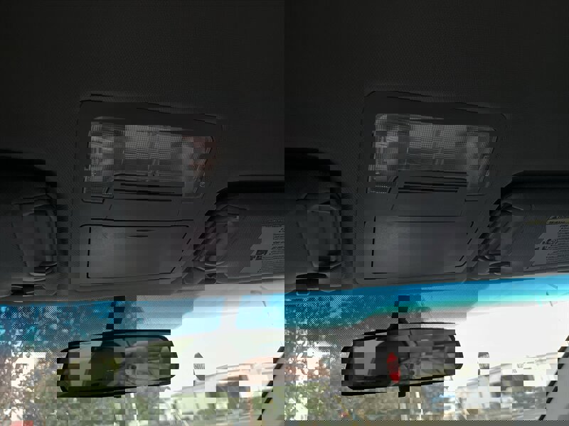 Used 2017 Toyota Camry SE image 40