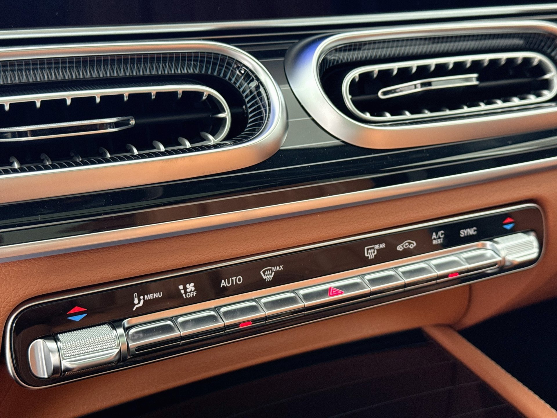 New 2027 Mercedes-Benz GLS 450 4MATIC image 17