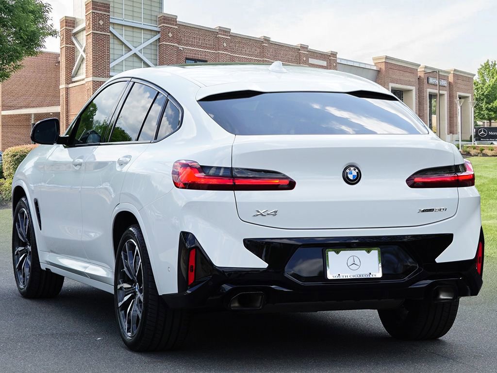 Used 2024 BMW X4 xDrive30i w/ Premium Package image 7