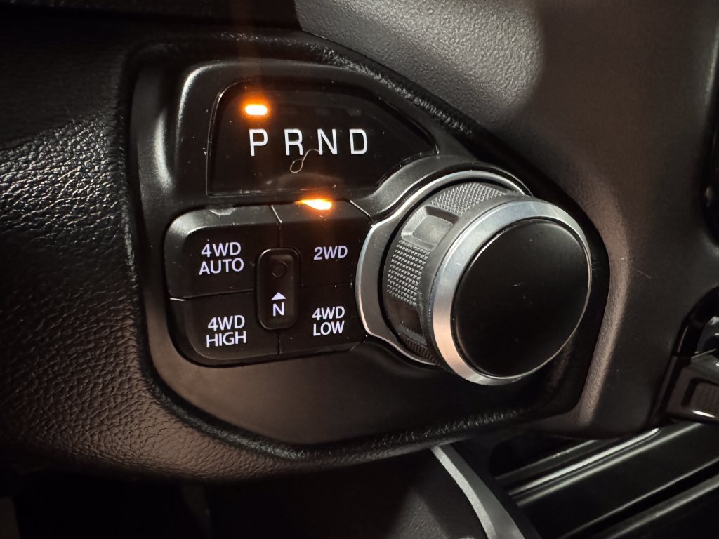 Used 2022 RAM 1500 Big Horn AWD/4WD image 37