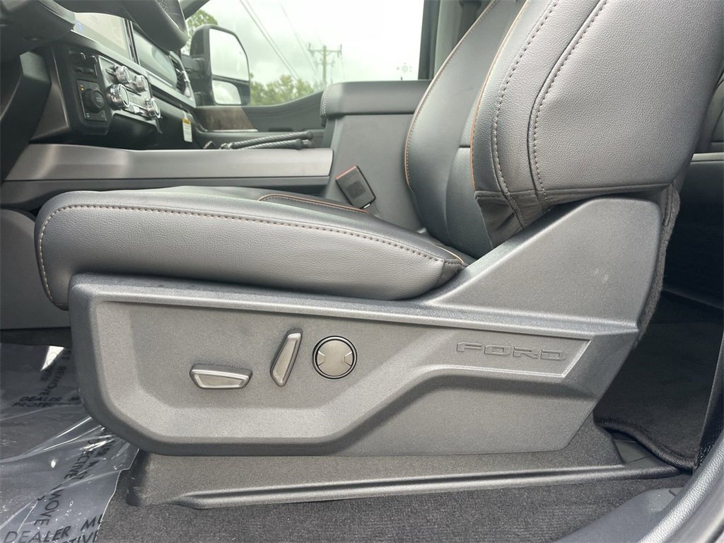 New 2026 Ford F350 Lariat w/ Black Appearance Package image 12