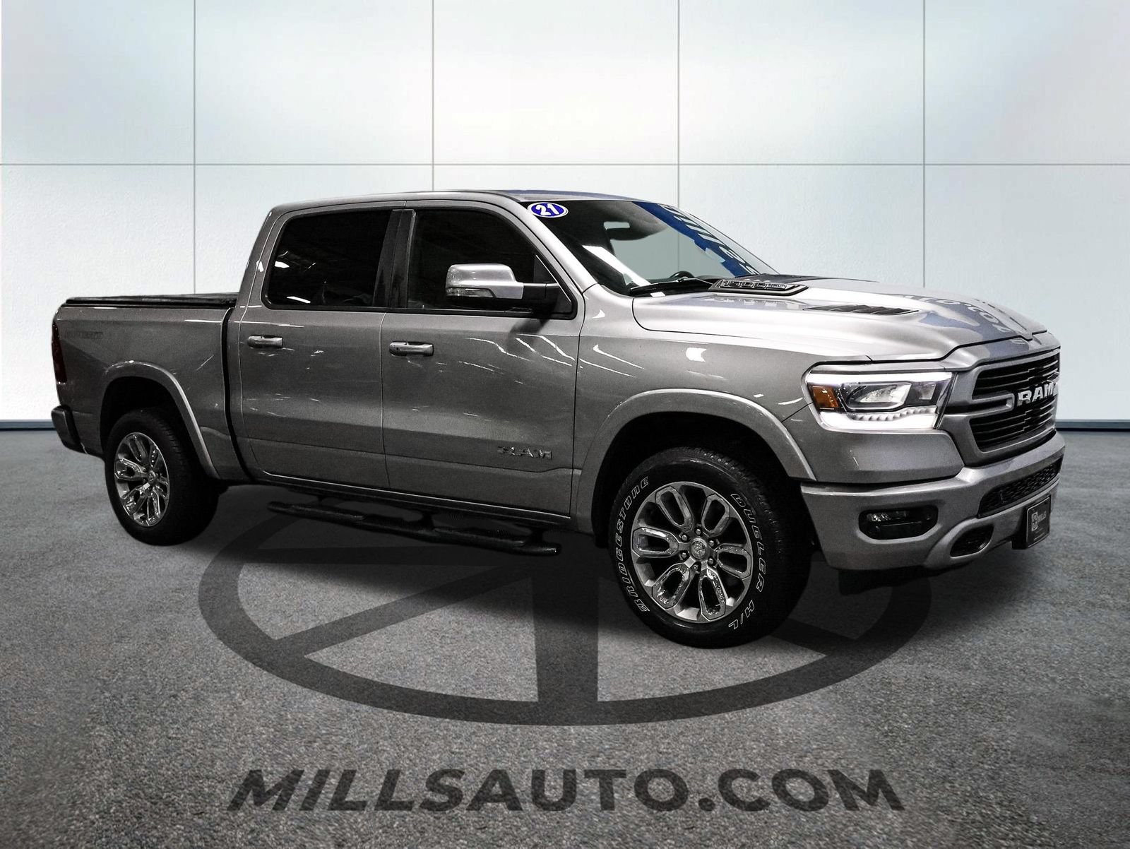 Used 2021 RAM 1500 Laramie w/ Sport Appearance Package AWD/4WD image 11