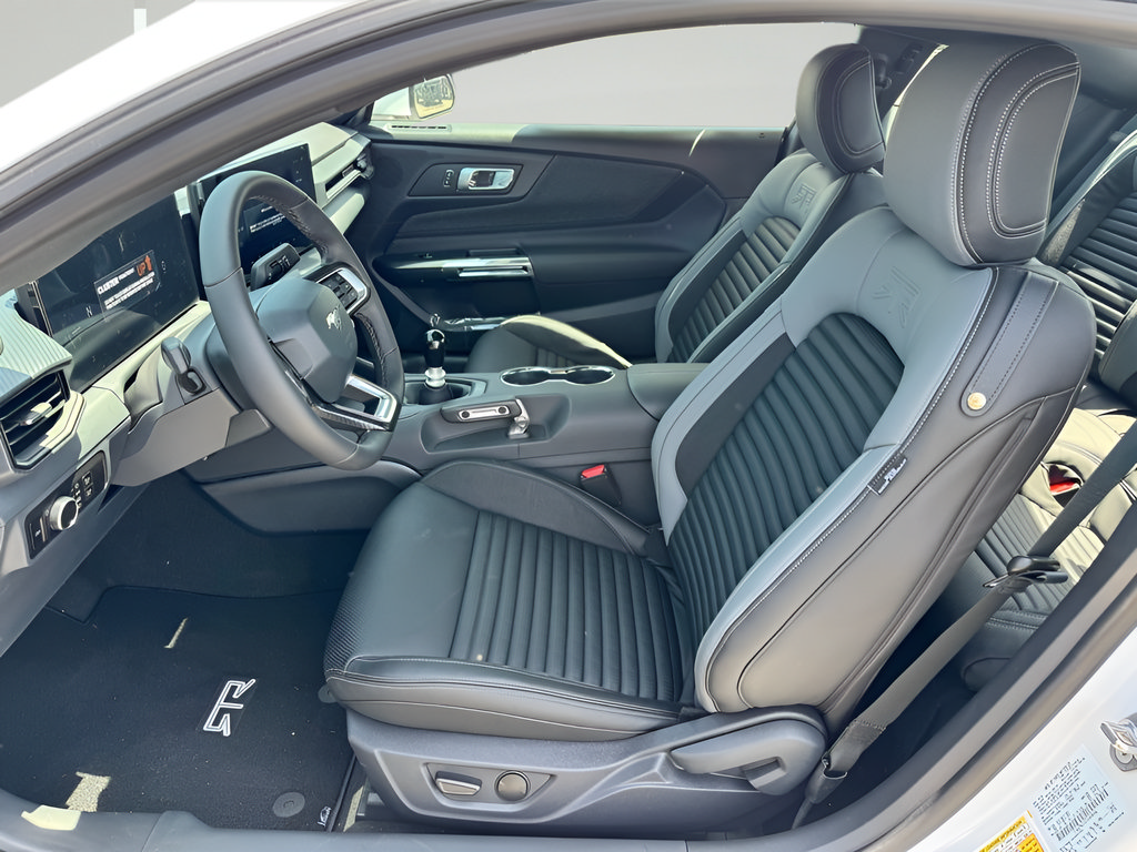 New 2026 Ford Mustang GT w/ GT Performance Package RWD image 10