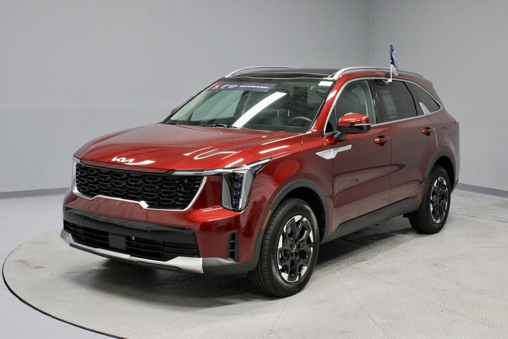 Used 2025 Kia Sorento S w/ Panoramic Sunroof Package image 9