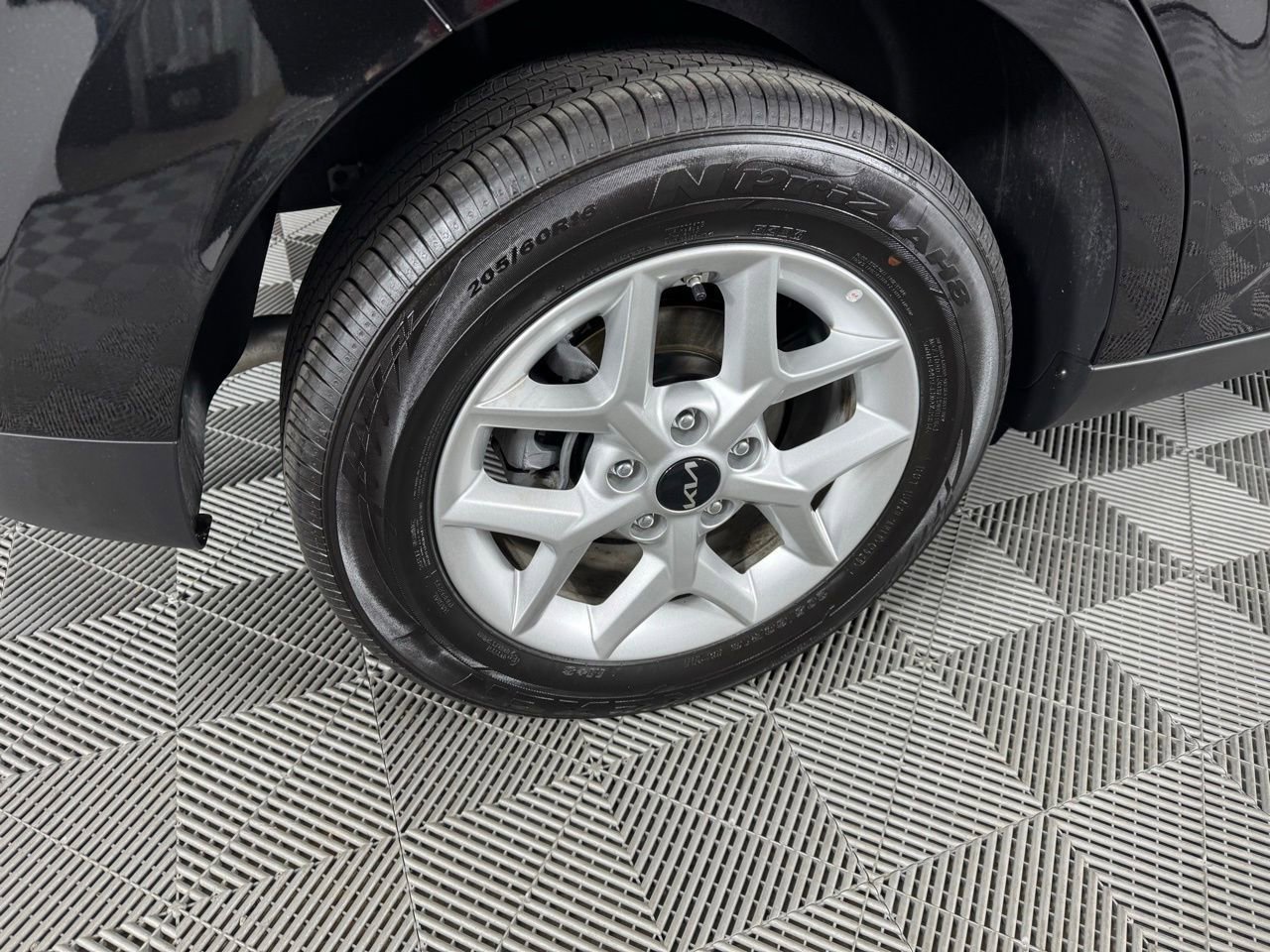 Used 2025 Kia Soul LX w/ LX Technology Package image 31