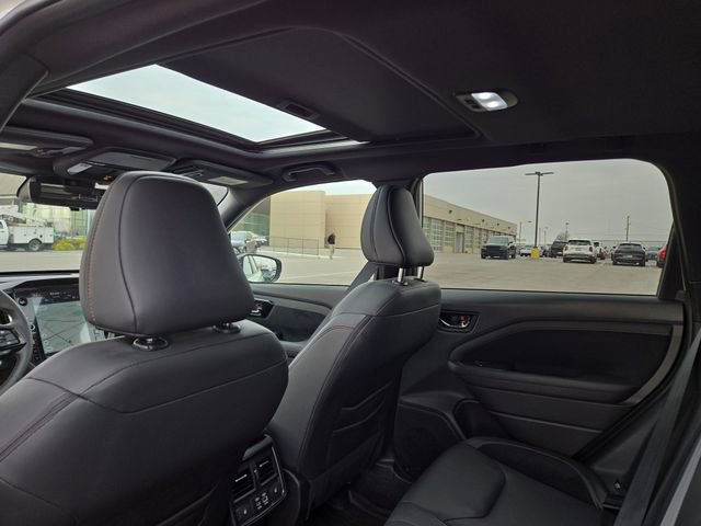 Used 2025 Subaru Forester Touring AWD/4WD image 28