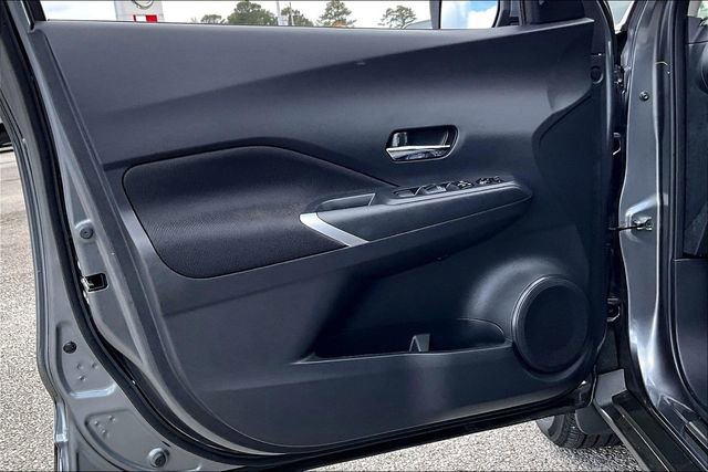 Certified 2024 Nissan Kicks SV w/ Interior Electronics Package image 17