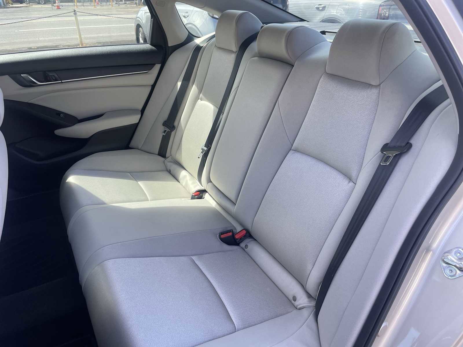 Used 2018 Honda Accord LX image 23