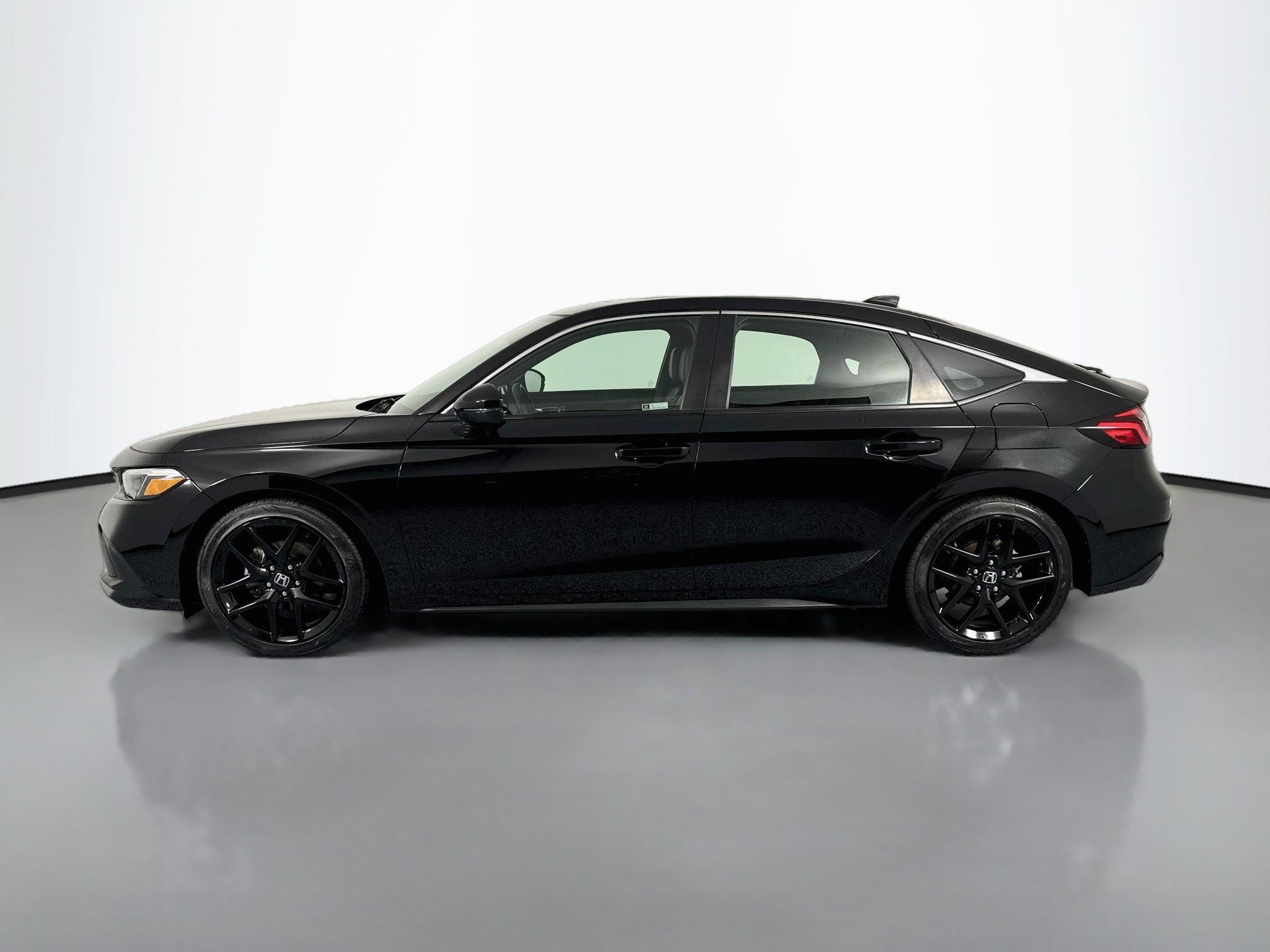 Certified 2023 Honda Civic Sport Touring image 8