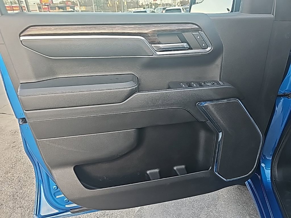 Certified 2023 GMC Sierra 1500 Elevation image 9