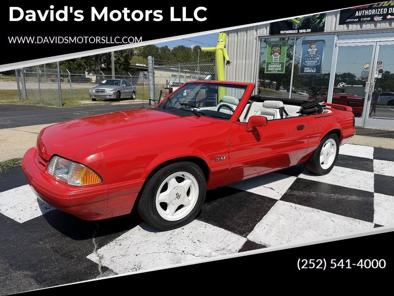 Used 1992 Ford Mustang LX RWD image 1