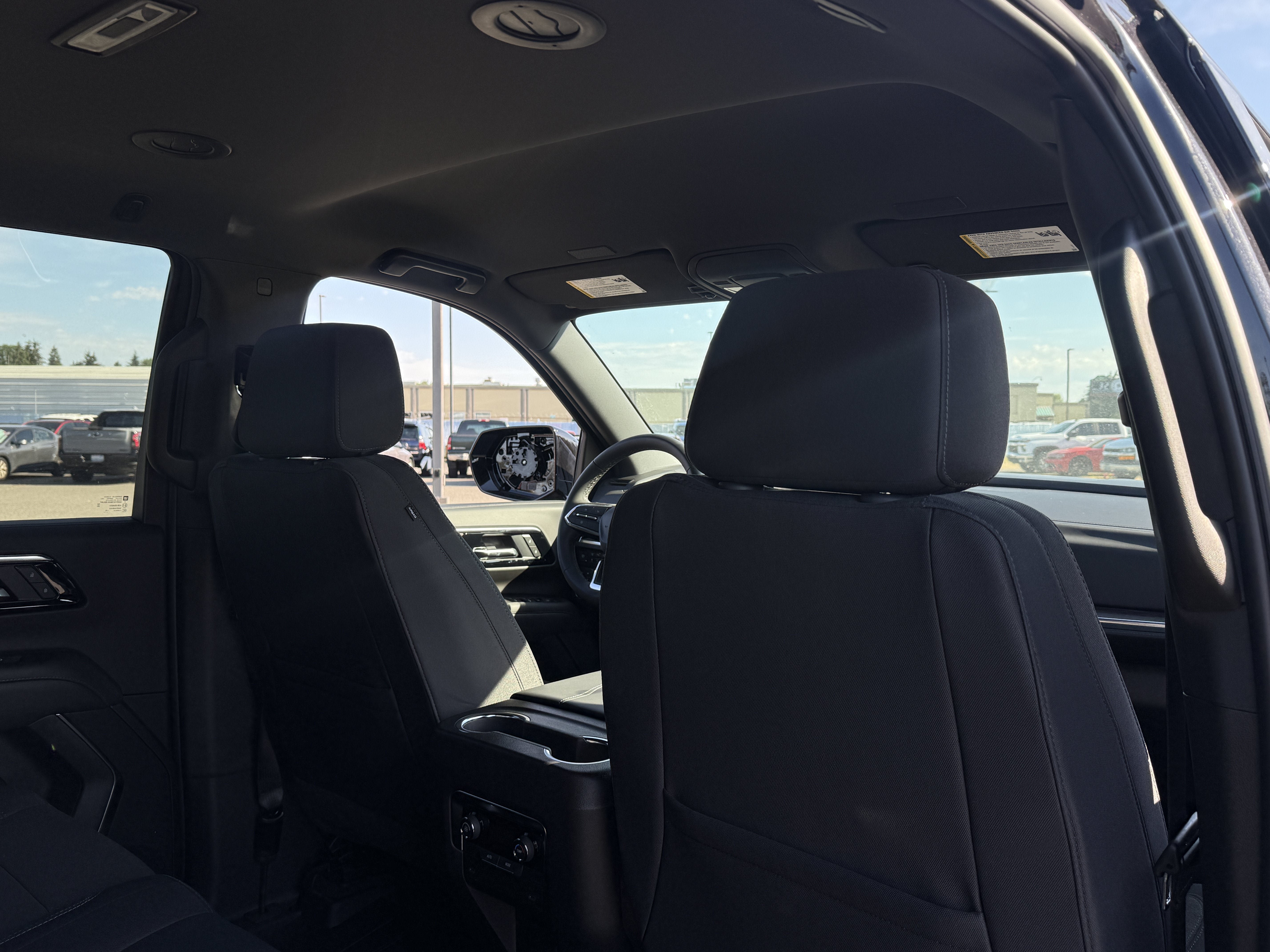 New 2026 Chevrolet Tahoe LS w/ LPO, Dark Essentials Package AWD/4WD image 25