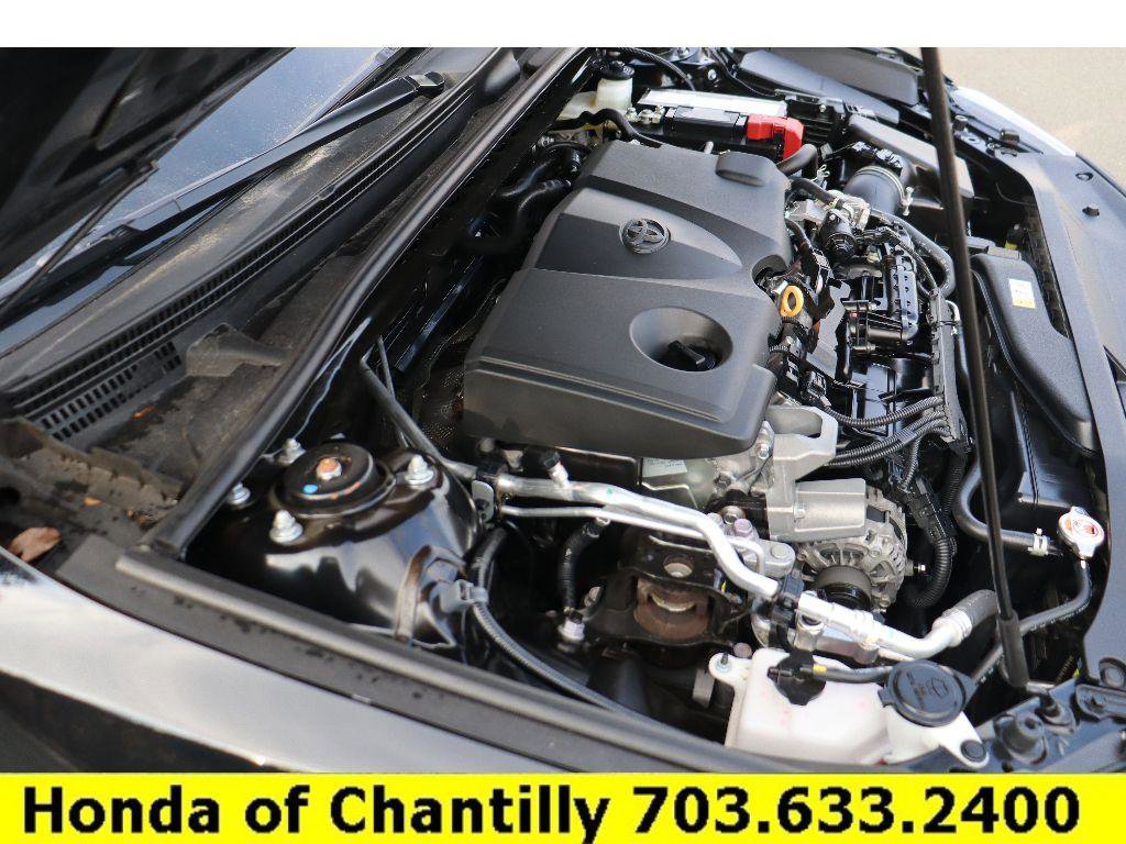 Used 2024 Toyota Camry SE image 29