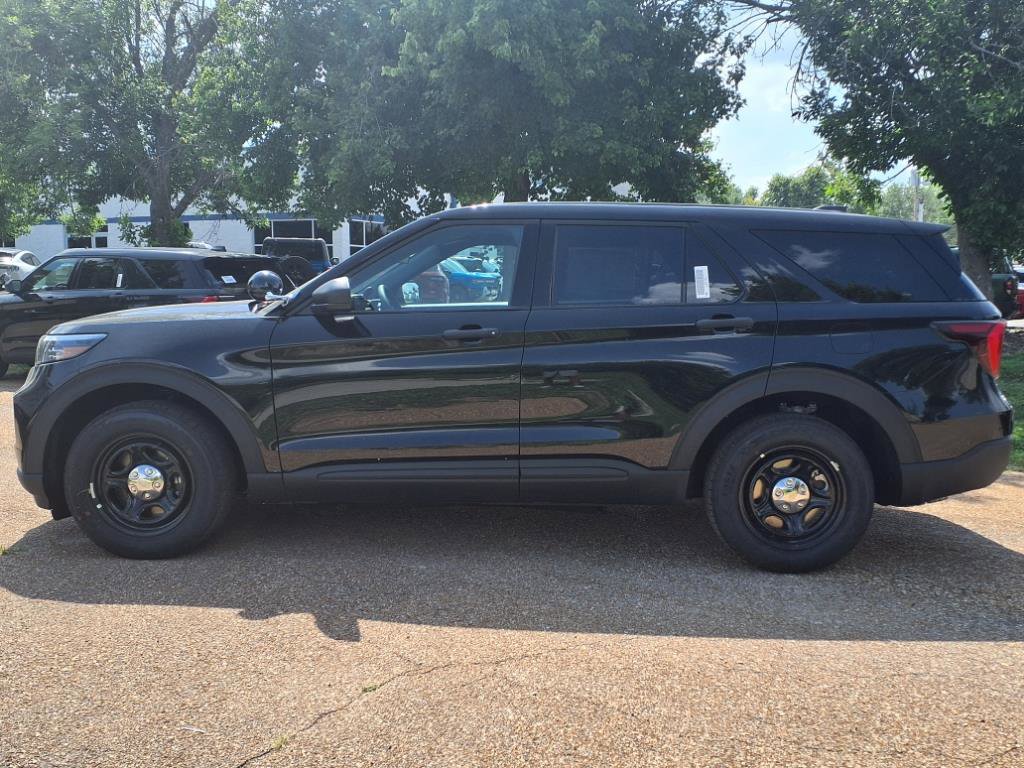 New 2025 Ford Explorer 4WD Police Interceptor image 3
