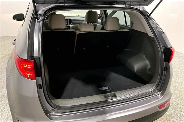 Used 2018 Kia Sportage LX w/ LX Popular Package image 37