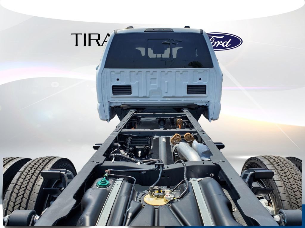 New 2025 Ford F450 XL w/ XL Chrome Package image 9