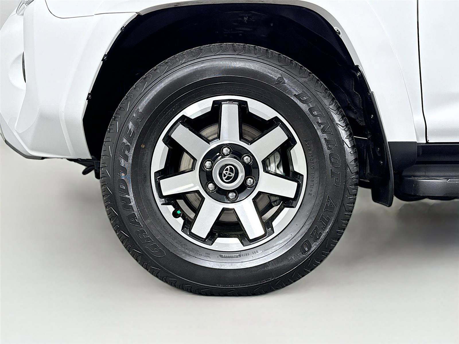 Certified 2024 Toyota 4Runner TRD Off-Road Premium image 46