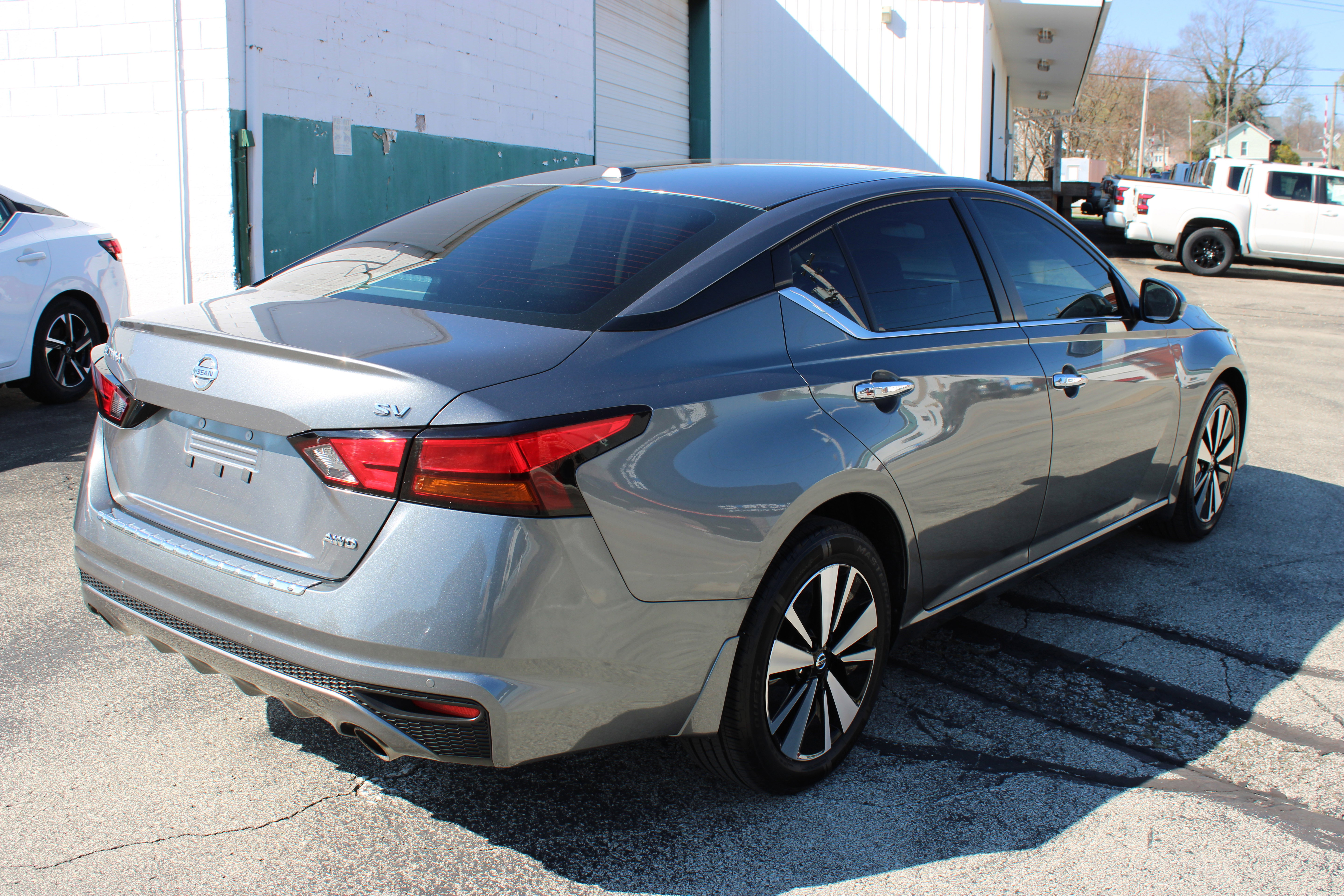 Used 2022 Nissan Altima 2.5 SV w/ SV Premium Package image 6