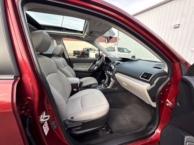Used 2017 Subaru Forester 2.5i Premium w/ All-Weather Package AWD/4WD image 19