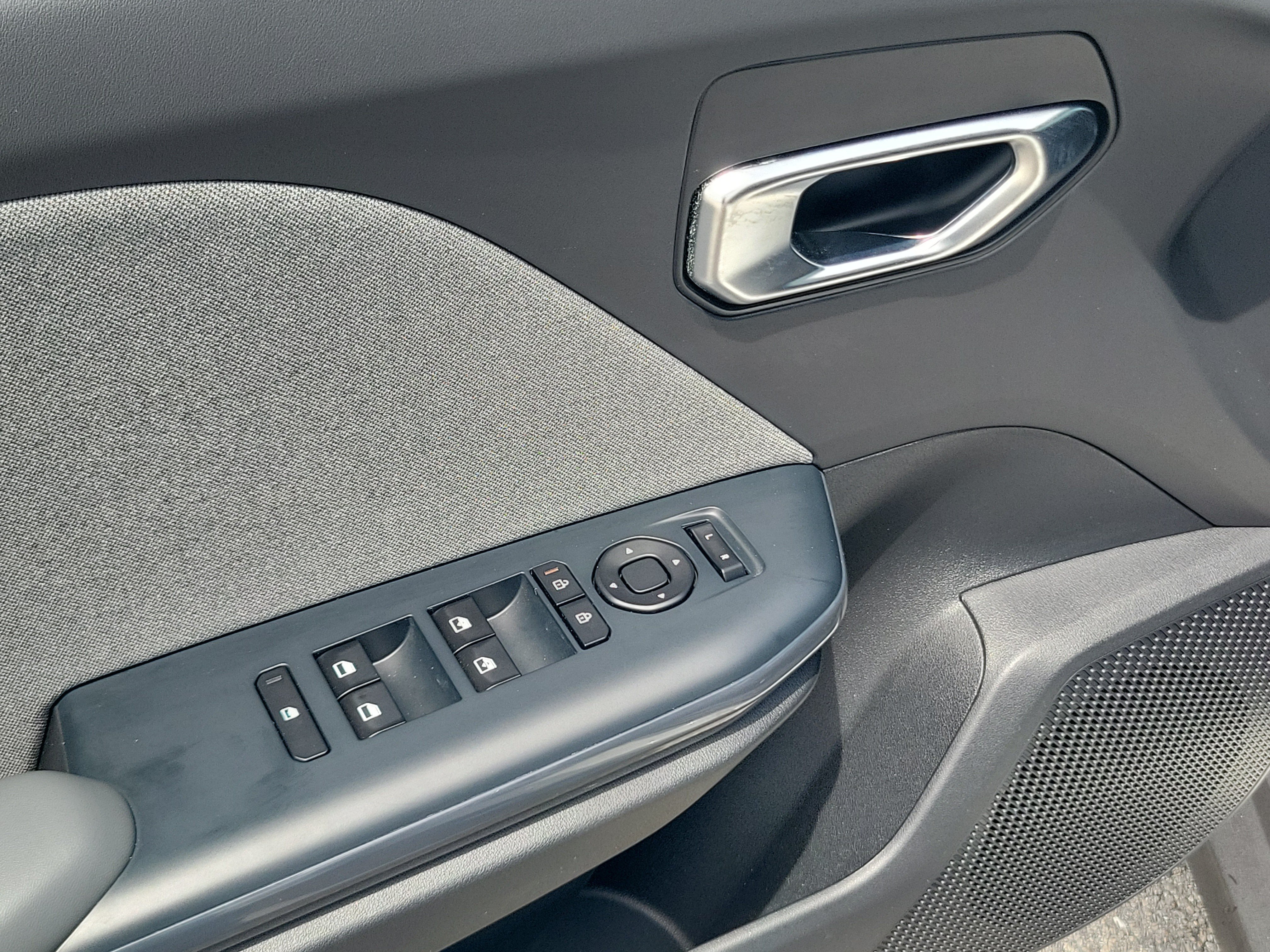 Used 2025 Kia K4 EX FWD image 25