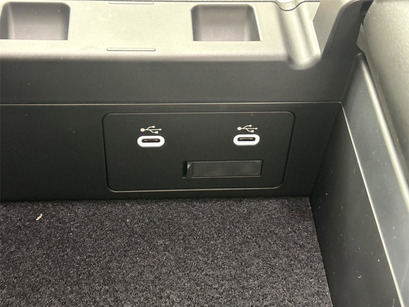 Certified 2025 MAZDA CX-70 3.3 Turbo w/ Premium Package image 39