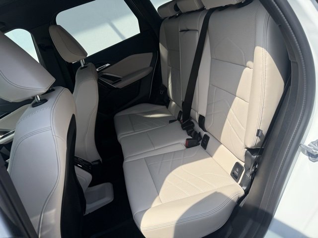 Used 2025 BMW X1 xDrive28i w/ Technology Package image 11