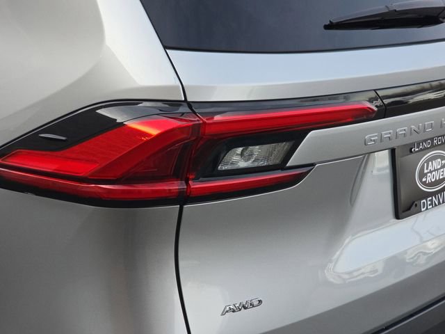 Used 2024 Toyota Grand Highlander XLE image 37