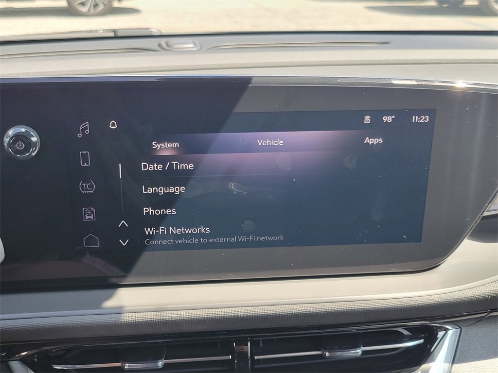 New 2025 Buick Envista Avenir image 23