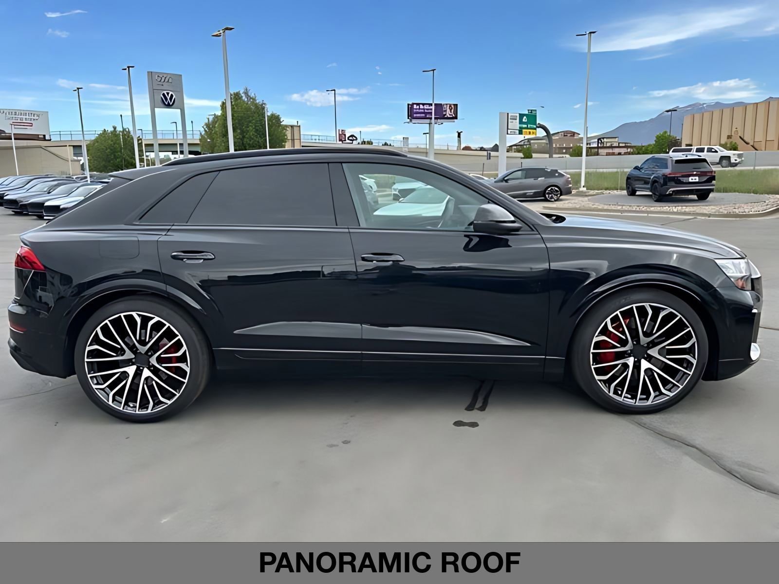 New 2026 Audi SQ8 Prestige AWD/4WD image 8