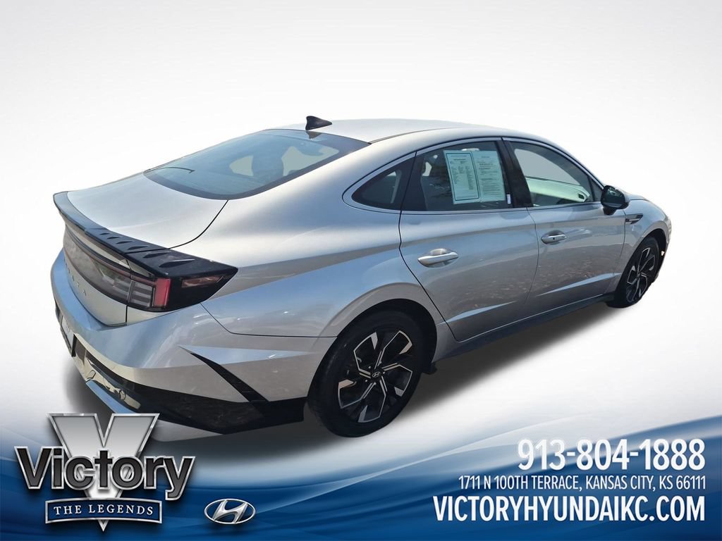 Used 2025 Hyundai Sonata SEL FWD image 5