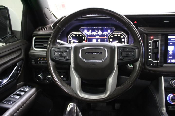 Used 2021 GMC Yukon XL Denali w/ Denali Ultimate Package image 24