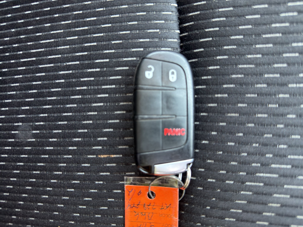 Used 2019 Dodge Journey SE w/ Premium Group FWD image 31