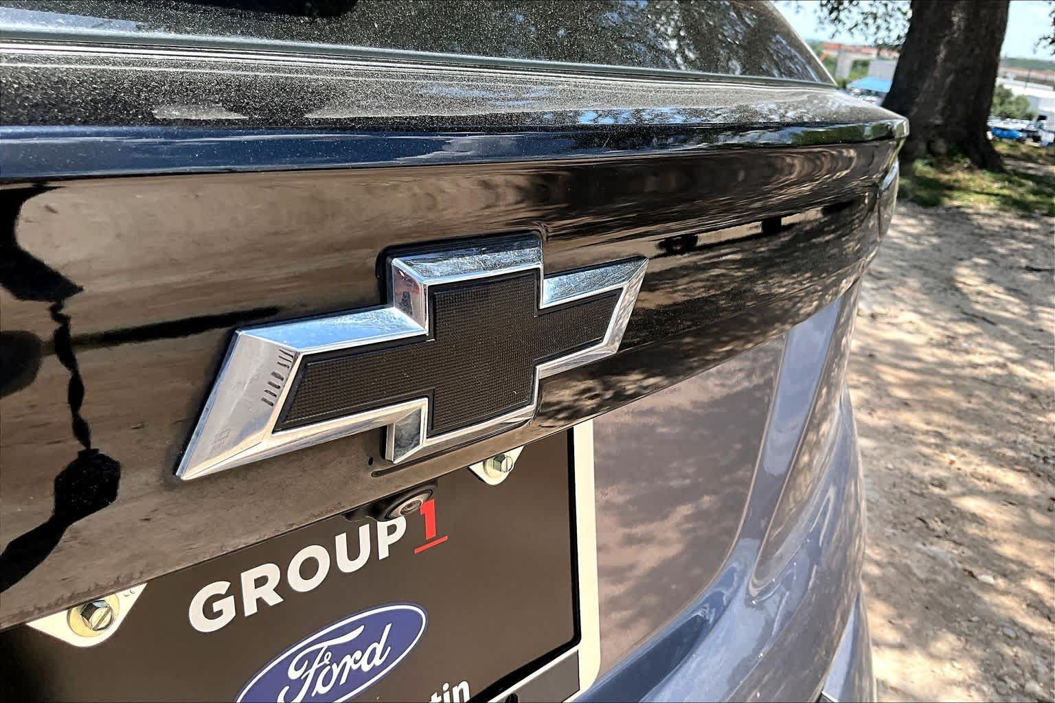 Used 2022 Chevrolet Bolt EUV LT w/ Comfort Package FWD image 30