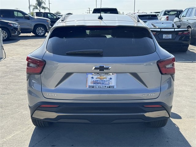 New 2026 Chevrolet Trax ACTIV w/ Sunroof Package image 4