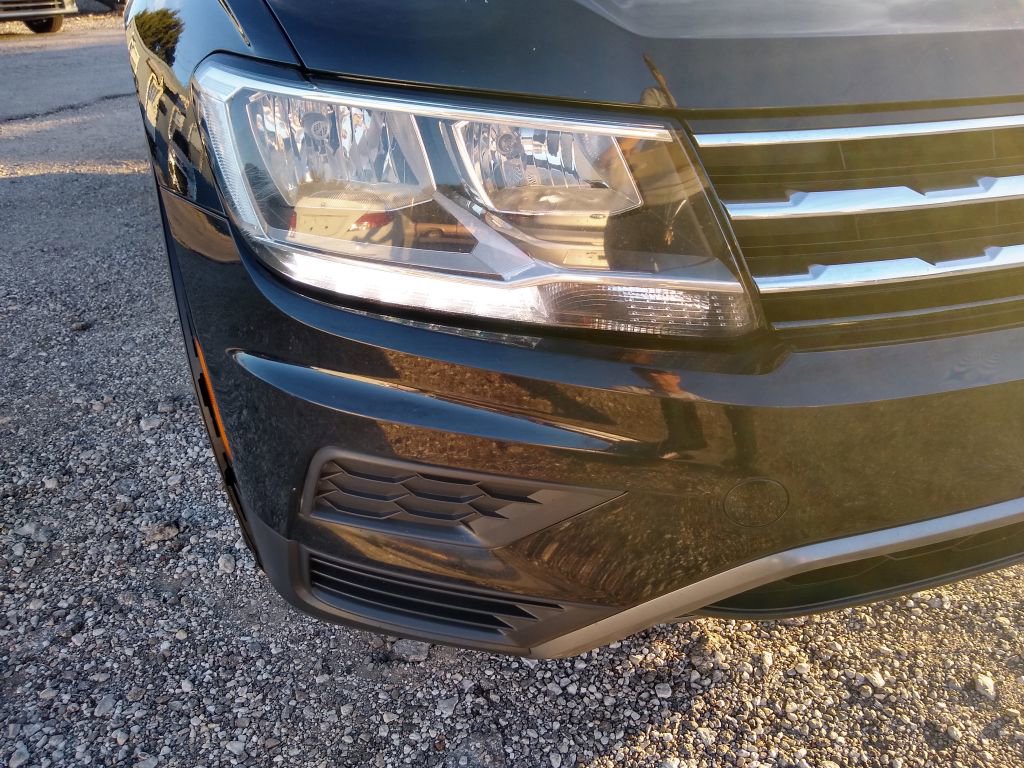 Used 2021 Volkswagen Tiguan S image 6