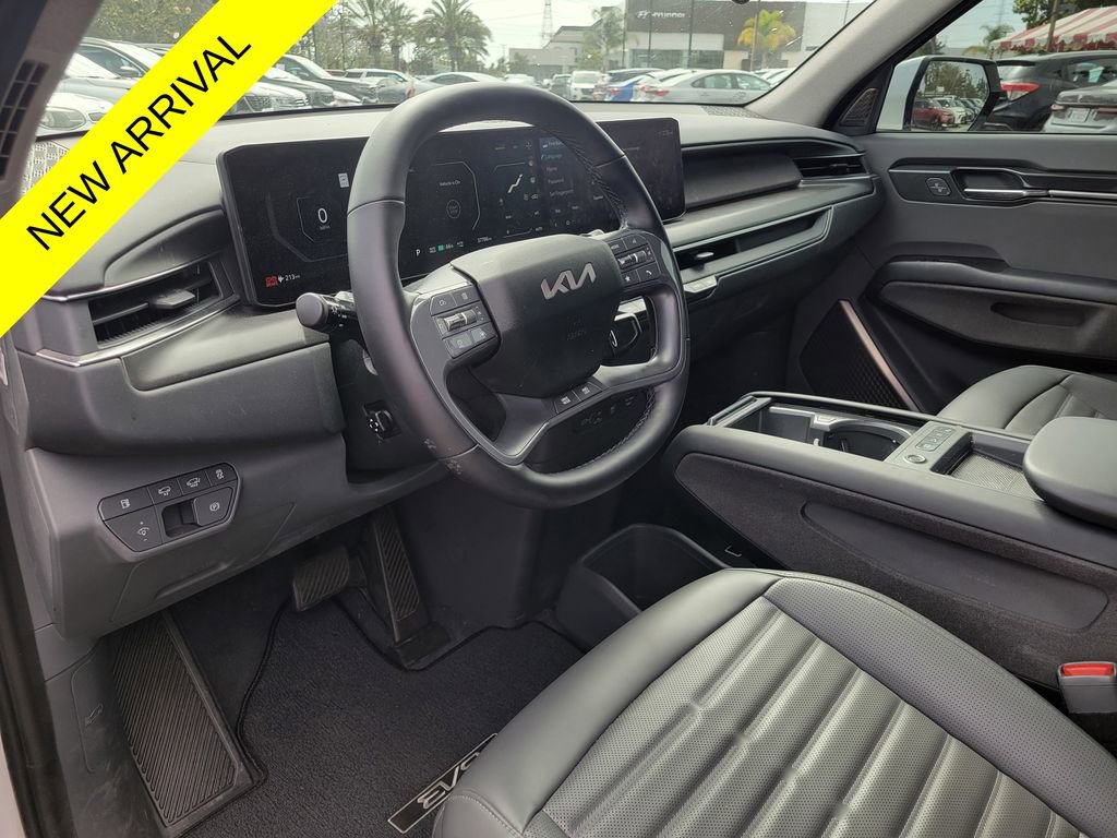 Certified 2024 Kia EV9 Land AWD/4WD image 9