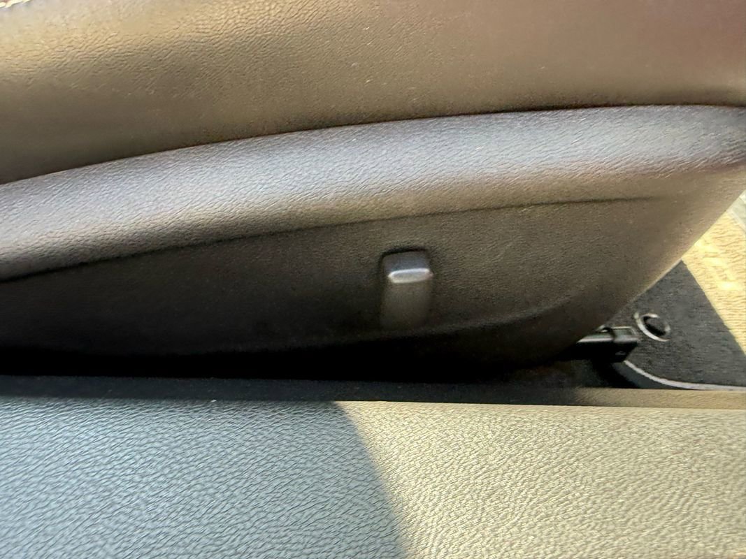 Used 2011 Chevrolet Camaro SS w/ RS Package image 38