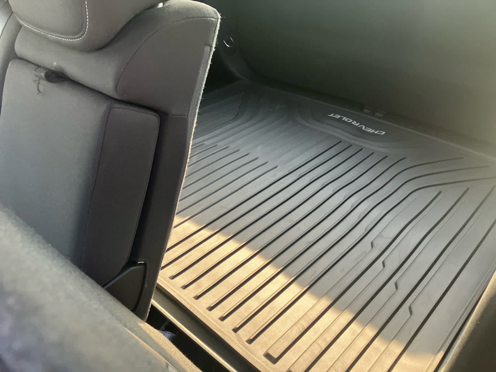 Used 2025 Chevrolet Equinox LT w/ Safety and Technology Package FWD image 35
