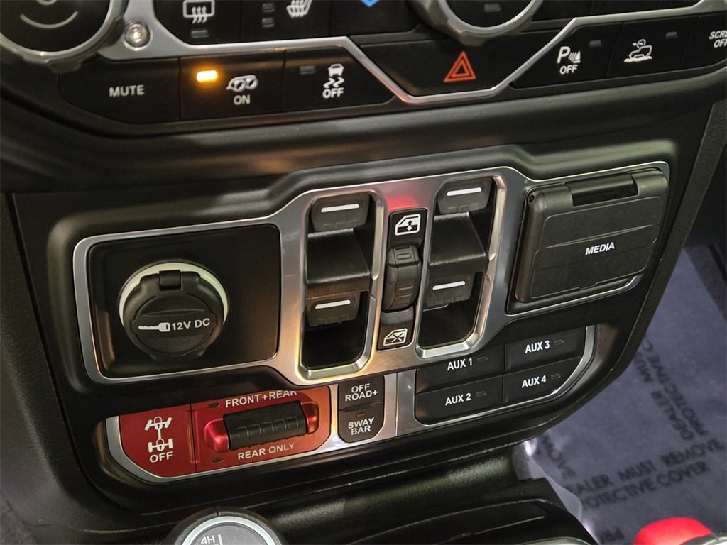 Used 2023 Jeep Wrangler Unlimited Rubicon 392 w/ Xtreme Recon 35" Tire Package image 39