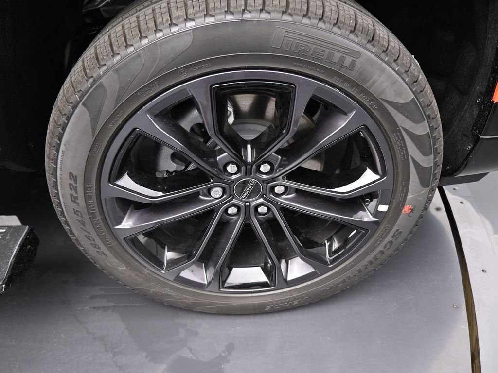 Used 2024 Jeep Grand Wagoneer Series II w/ Quick Order Packagew 28T image 53